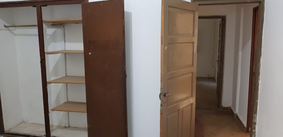 Ameghino Sur  casa y galpon 300m2 a metros Av. Fuerza Aerea