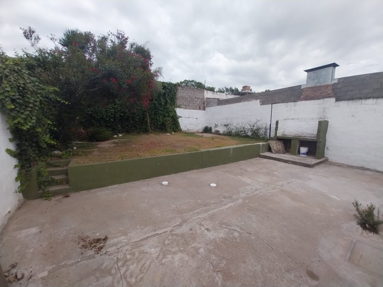 Rosedal Anexo Casa en alquiler 2 dor 