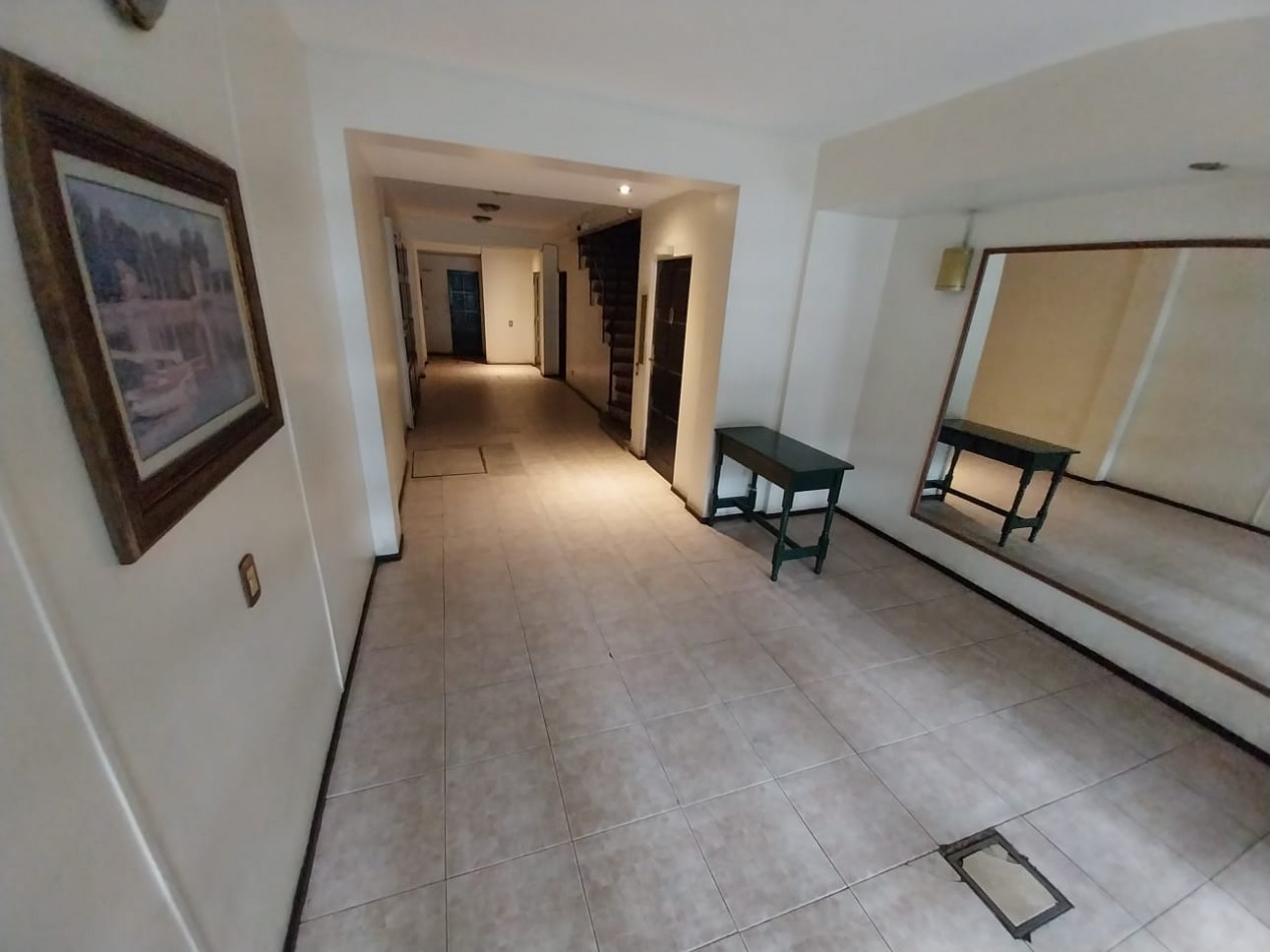 Palermo - Capital Federal - Departamento a reciclar Juan B. Justo y Santa Fe