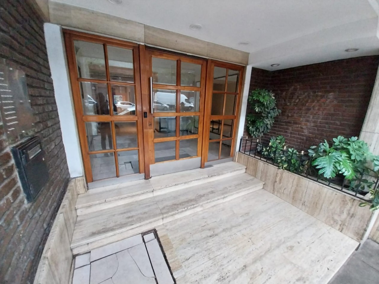 Palermo - Capital Federal - Departamento a reciclar Juan B. Justo y Santa Fe