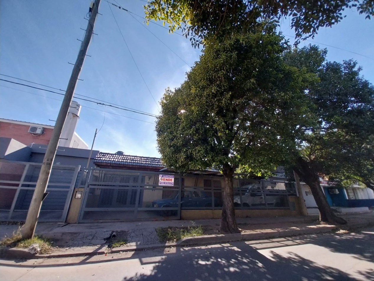 Barrio Avenida Casa en venta 4 dormitorios zona Ruta 20