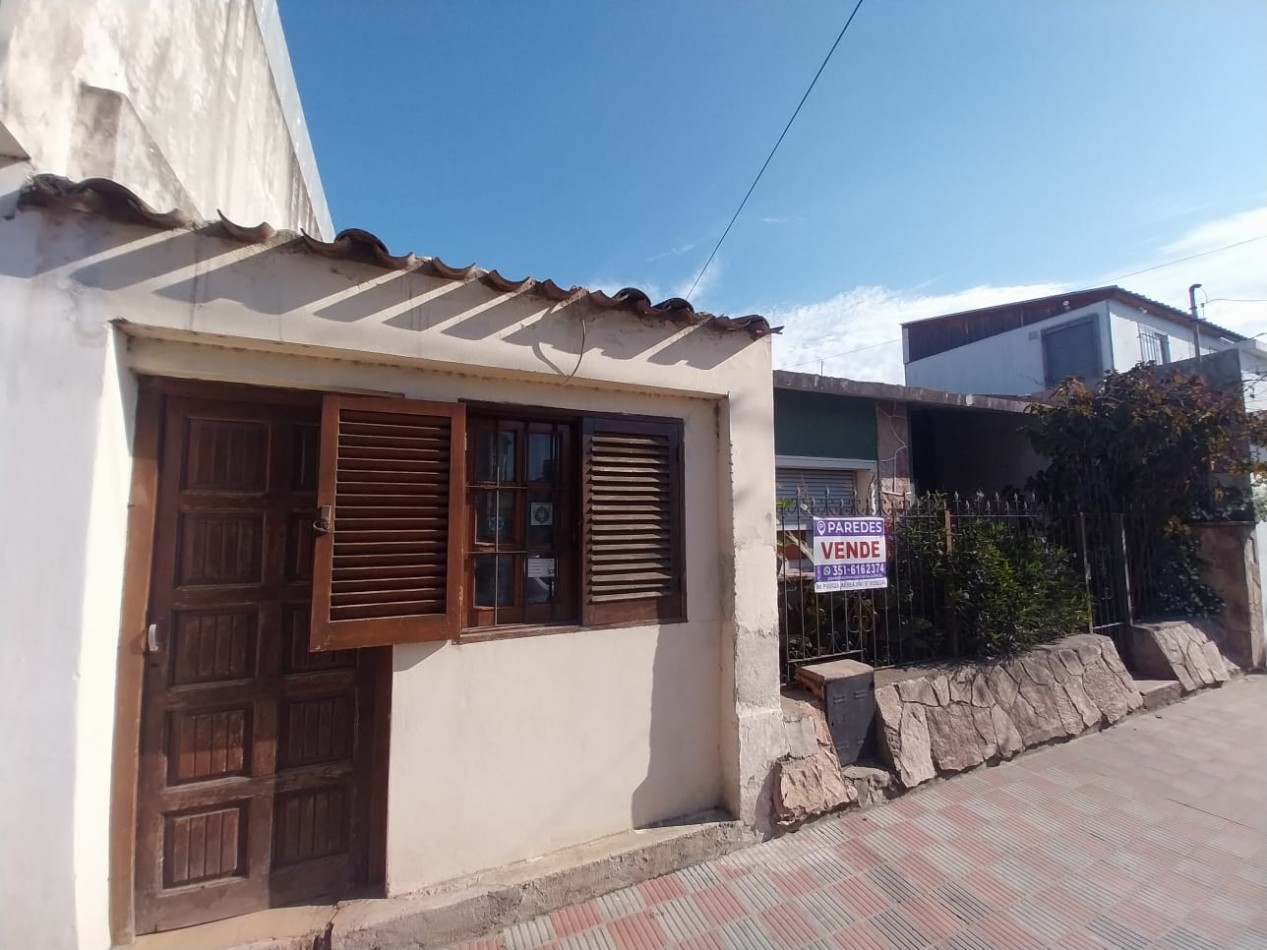 Los Paraisos VENTA casa a RECICLAR zona Alta Cordoba