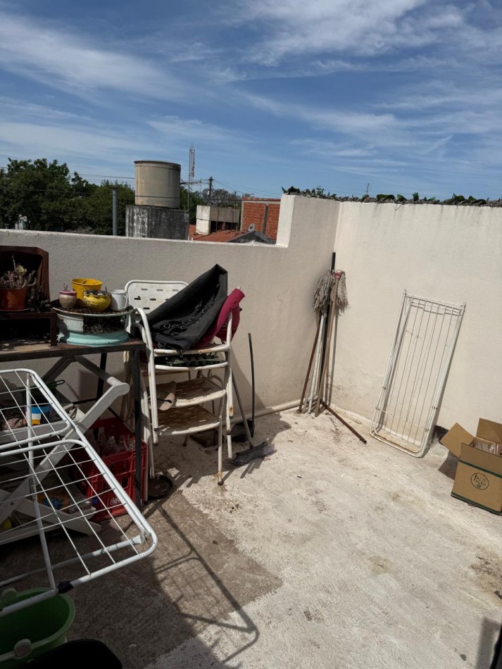 Centro America casa venta incluye depto en Planta Alta