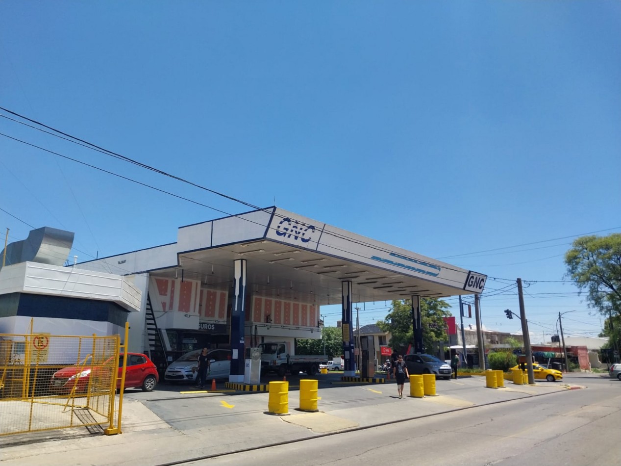 Terreno Av. Fuerza Aerea y Padre Lozano ideal Concesionarias Fast Food  