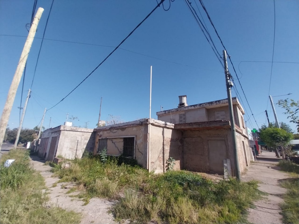 A RECICLAR Terreno esquina VENTA Ameghino Sur zona Av. Fuerza Aerea 