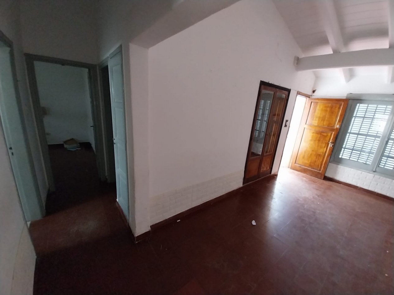 Matienzo casa a REFACCIONAR 2 dormitorios