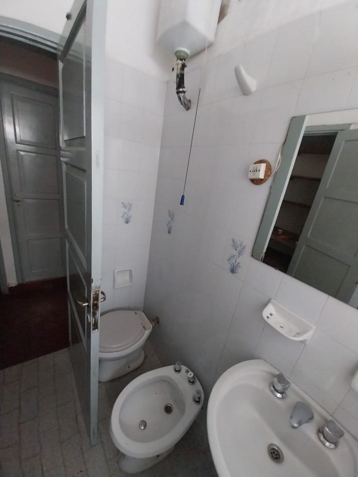 Matienzo casa a REFACCIONAR 2 dormitorios