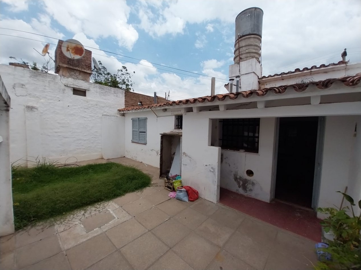 Matienzo casa a REFACCIONAR 2 dormitorios