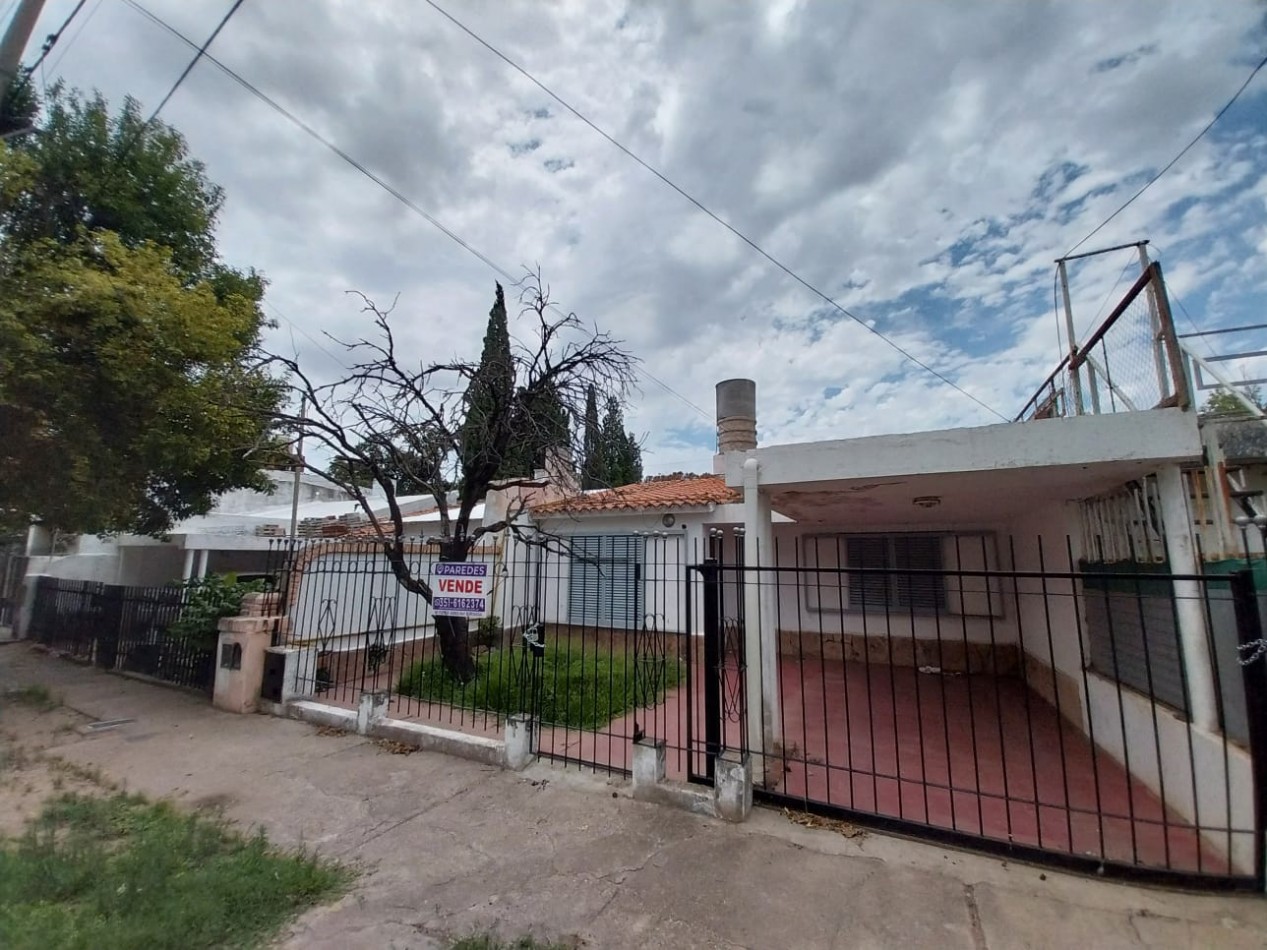 Matienzo casa a REFACCIONAR 2 dormitorios